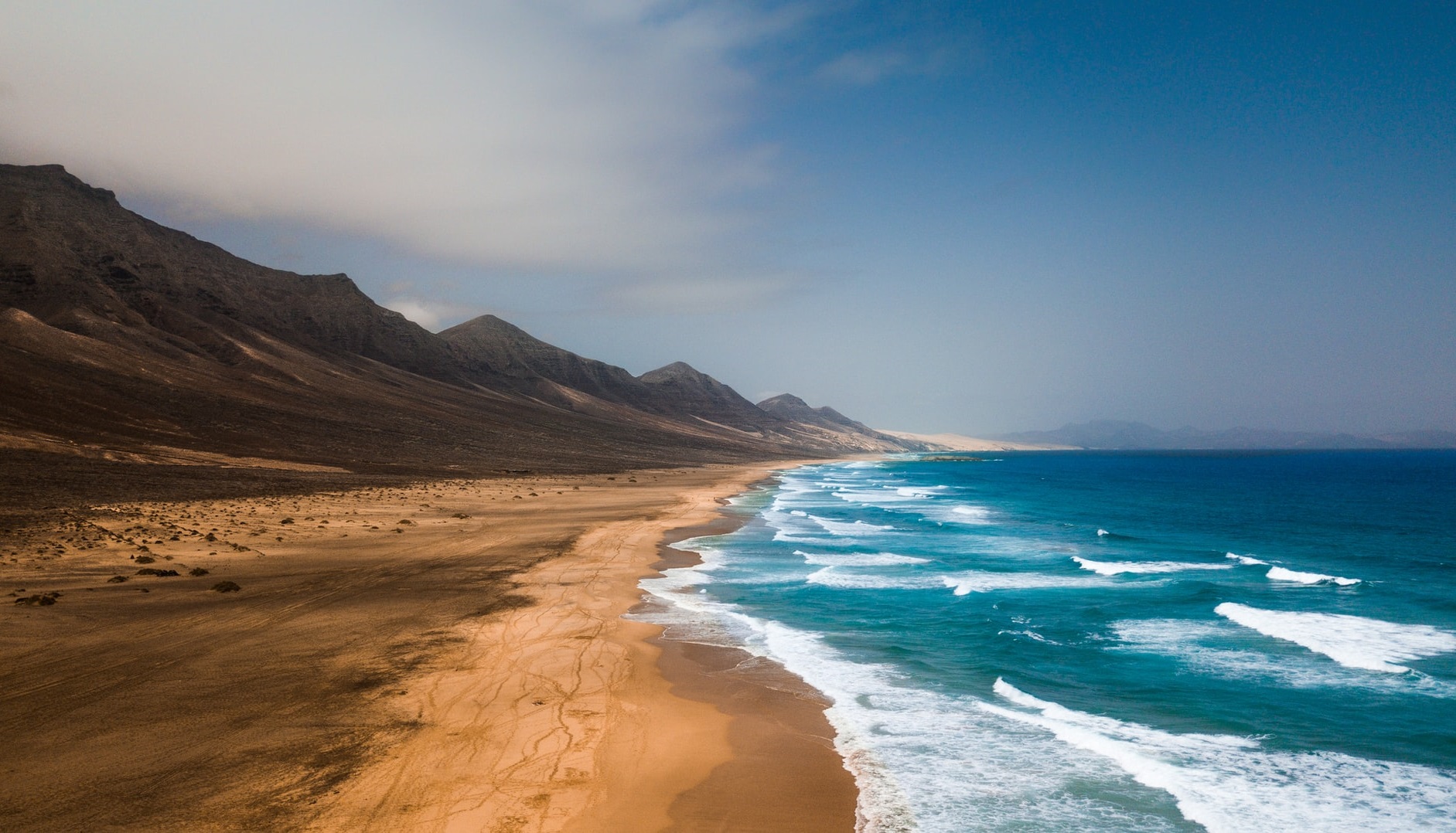 Découvrez nos séjours de luxe en vente privée - Fuerteventura. VeryChic vous propose des voyages jusqu’à -70% dans les plus beaux hôtels du monde - Fuerteventura