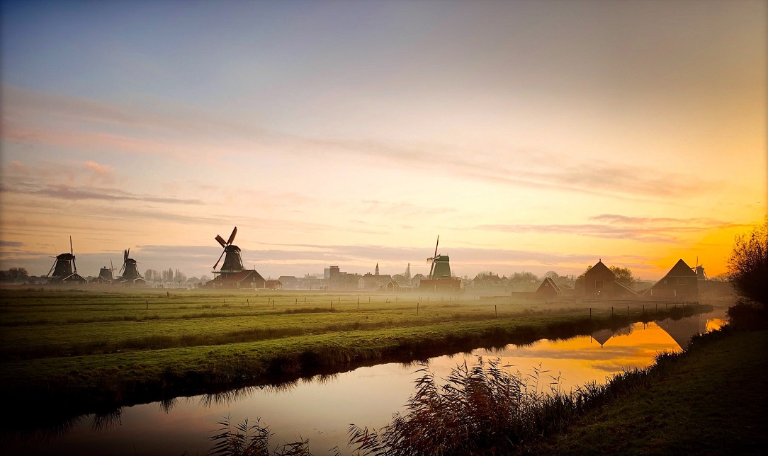 Les célèbres moulins à vent d'Amsterdam