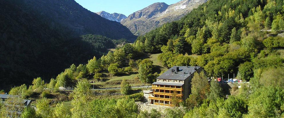 Hotel & Spa Xalet Bringué ★★★★ - Boutique hotel in the pristine mountains of Andorra. - El Serrat, Andorra