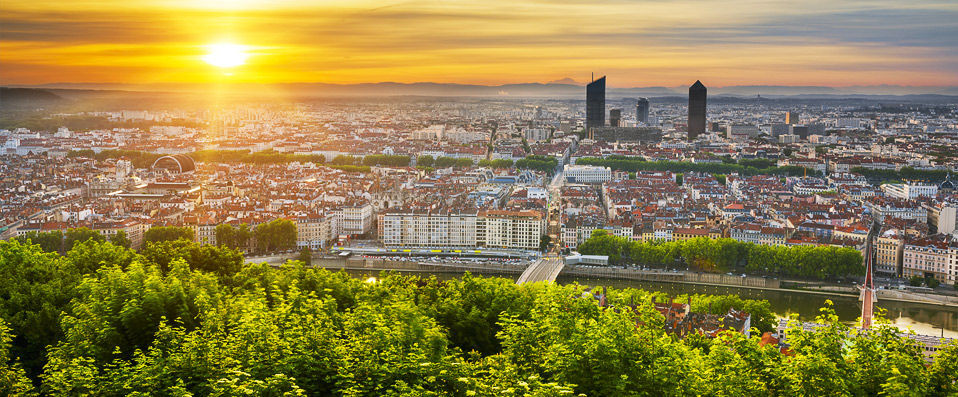 Radisson Blu Hotel Lyon ★★★★ - Prenez de la hauteur dans la Ville des Lumières. - Lyon, France