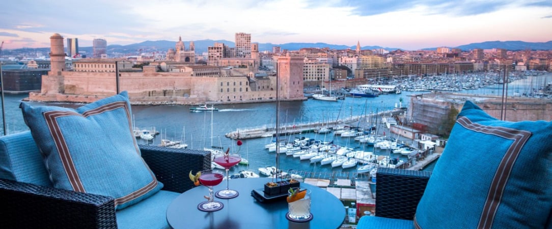 Sofitel Marseille Vieux Port ★★★★★ - Adresse d’exception sur le Vieux-Port de Marseille. - Marseille, France