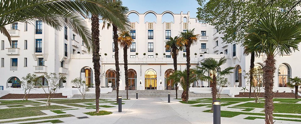 Hôtel Spa Le Splendid ★★★★ - Art Deco hotel on the banks of the Ardour. - Dax, France