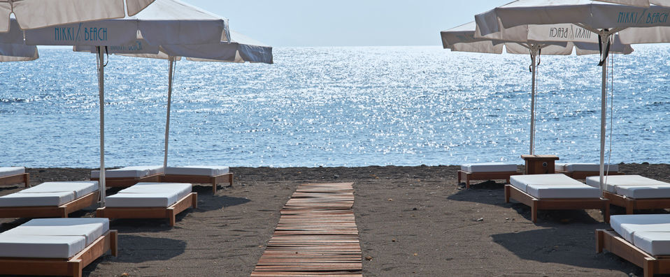 Nikki Beach Resort & Spa Santorini ★★★★★ - Nouvelle adresse exclusive en bord de mer à Santorin. - Santorin, Grèce
