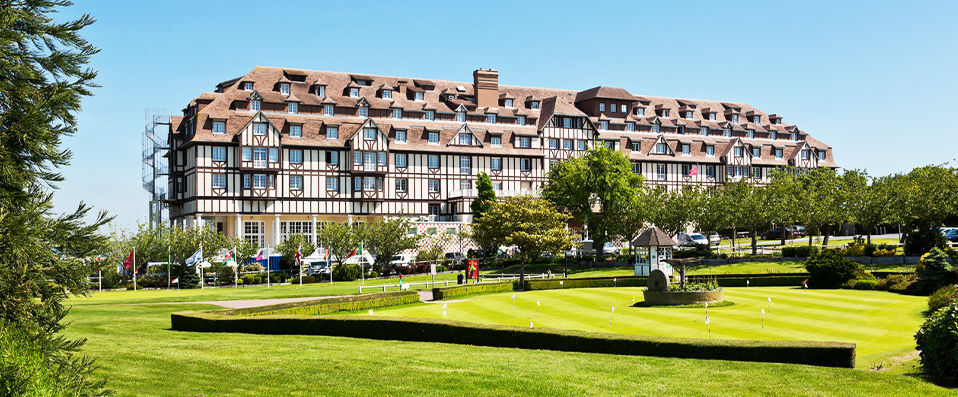 Hôtel Barrière L'Hôtel du Golf Deauville ★★★★ - Un séjour relaxant dans un lieu d’exception. - Deauville, France