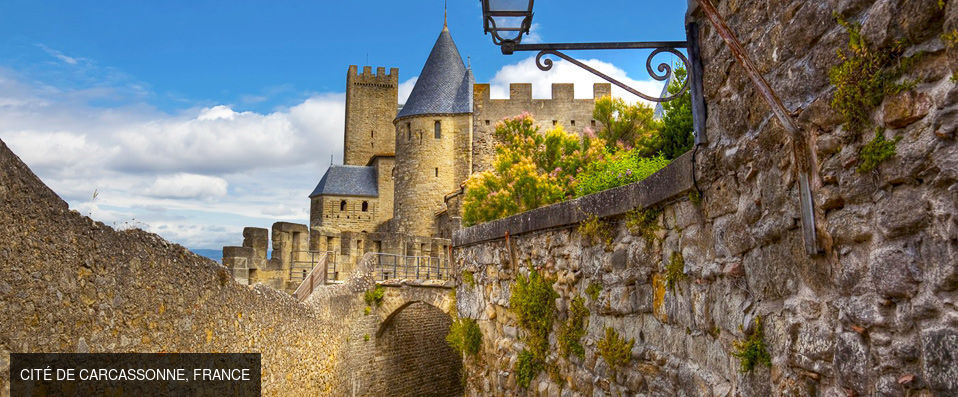 Mercure Carcassonne La Cité ★★★★ - Découvrez la magie de Carcassonne depuis cette adresse de charme. - Carcassonne, France