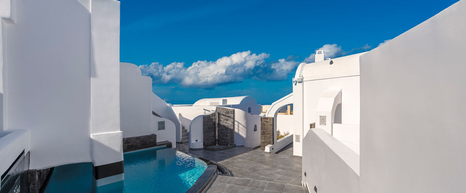 Sole d'oro Luxury Suites - A Cycladic ballad of luxury and relaxation. - Santorini, Greece