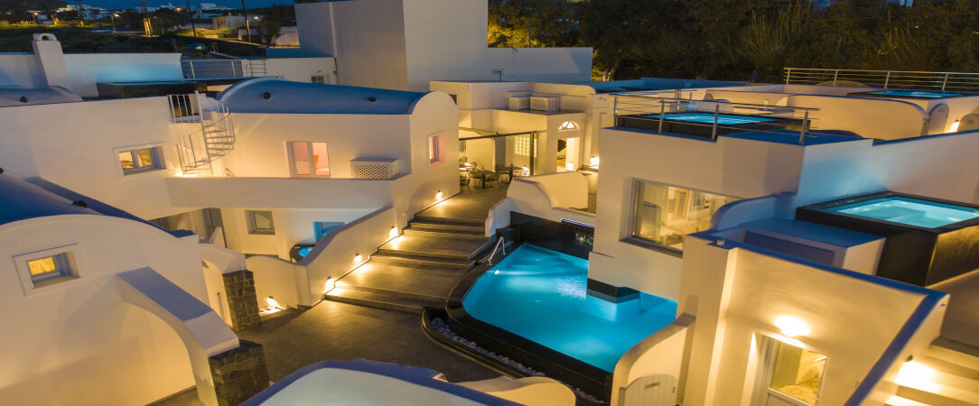 Sole d'oro Luxury Suites - A Cycladic ballad of luxury and relaxation. - Santorini, Greece