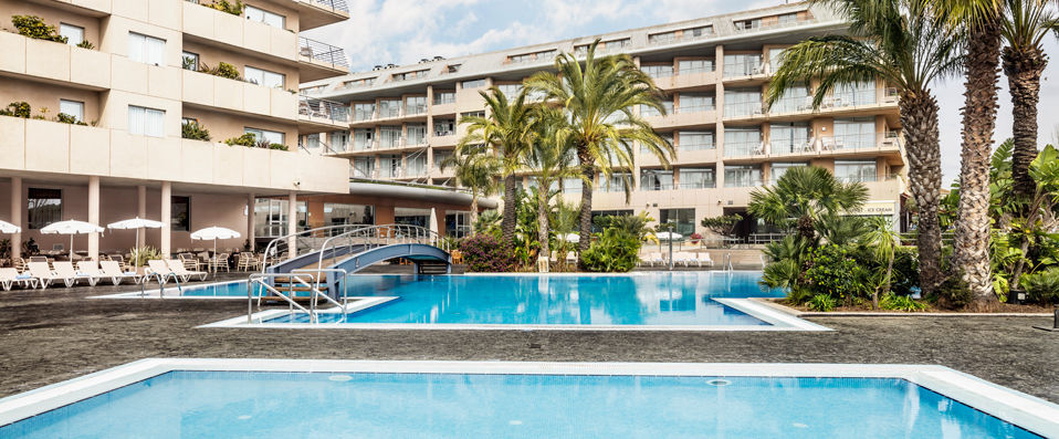 Aqua Hotel Silhouette & Spa ★★★★ - Adults Only - Une pause chic, iodée & aquatique sur les côtes catalanes. - Costa Brava, Espagne