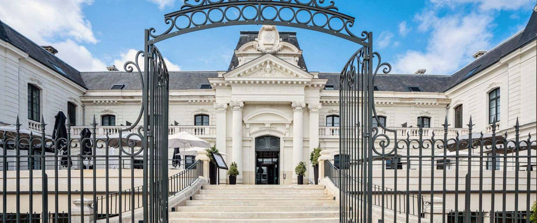 Best Western Plus Hotel de la Cite Royale <span class='stars'>&#9733;</span><span class='stars'>&#9733;</span><span class='stars'>&#9733;</span><span class='stars'>&#9733;</span> - Séjour atypique & bon goût de France au sein d’une ville d’Art et d’Histoire. - Centre, France