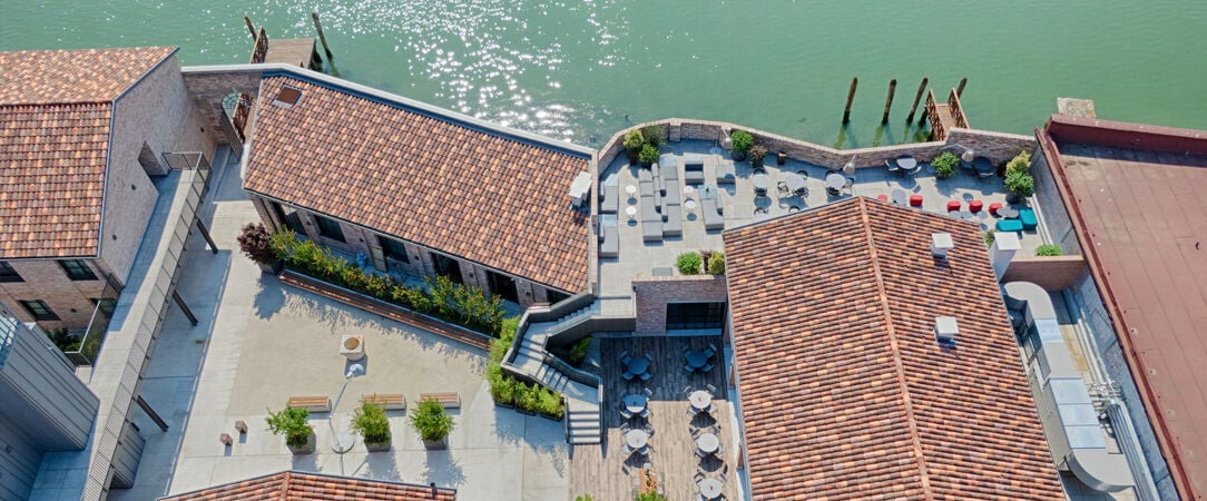 NH Collection Venezia Murano Villa ★★★★ - Overlooking the Venetian Lagoon from an old glass factory. - Venice, Italy
