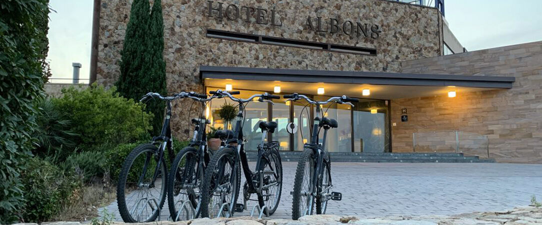 Albons Country Boutique Hotel ★★★★★ - Contemporary address immersed in the splendid nature of Costa Brava. - Costa Brava, Spain