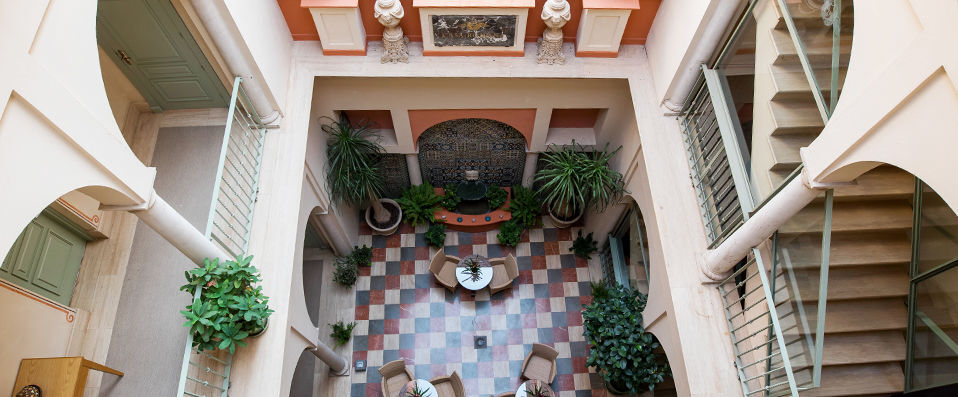 Casa Romana Hotel Boutique <span class='stars'>&#9733;</span><span class='stars'>&#9733;</span><span class='stars'>&#9733;</span><span class='stars'>&#9733;</span> - Luxury Roman-inspired hotel in the centre of historic Seville. - Seville, Spain